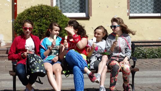 Grafika #40: Biwak klasy VI w Żarnowskiej