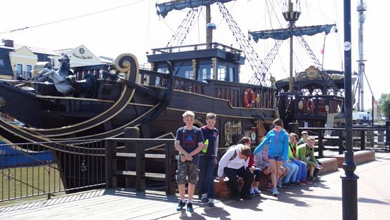 Grafika #47: Biwak klasy VI w Żarnowskiej