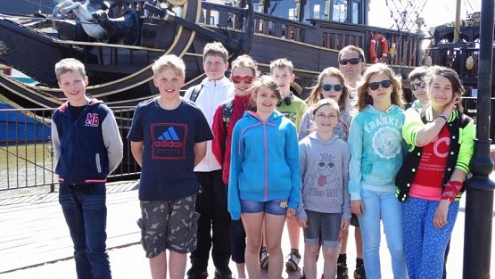 Grafika #48: Biwak klasy VI w Żarnowskiej