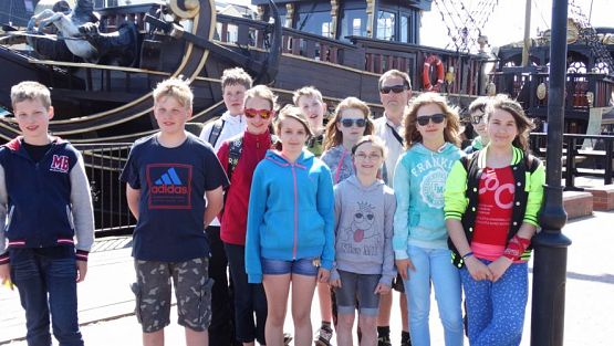 Grafika #49: Biwak klasy VI w Żarnowskiej