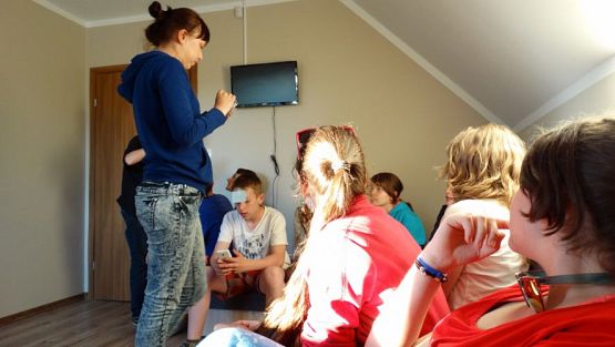 Grafika #68: Biwak klasy VI w Żarnowskiej