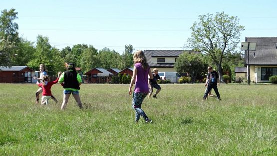 Grafika #76: Biwak klasy VI w Żarnowskiej