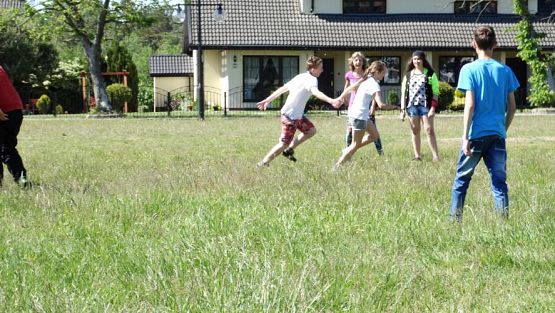 Grafika #83: Biwak klasy VI w Żarnowskiej