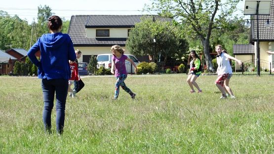 Grafika #84: Biwak klasy VI w Żarnowskiej