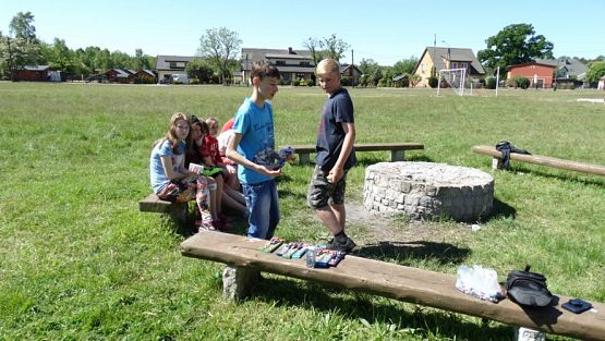 Grafika #94: Biwak klasy VI w Żarnowskiej