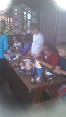 Grafika #57: Biwak klasy piątej