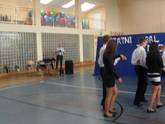 Grafika #3: Ostatni bal z moją klasą