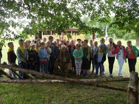 Grafika #18: Wycieczka kl.0 - III do Runowa