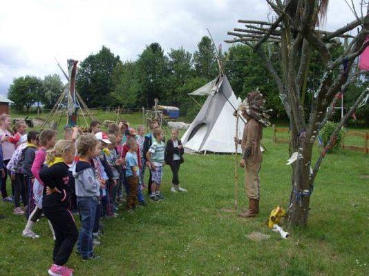 Grafika #21: Wycieczka kl.0 - III do Runowa