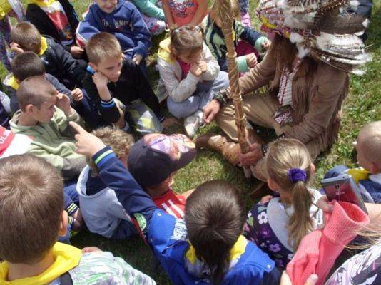 Grafika #32: Wycieczka kl.0 - III do Runowa