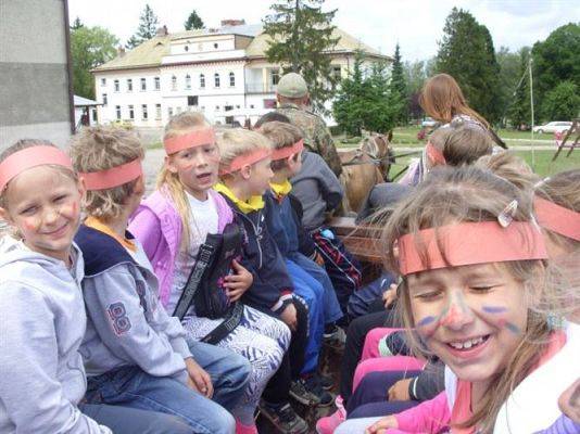 Grafika #60: Wycieczka kl.0 - III do Runowa