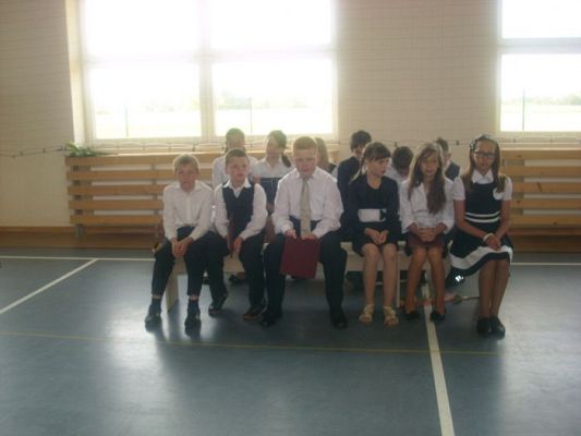 Grafika #1: Uroczyste zakończenie roku szkolnego 2012/2013