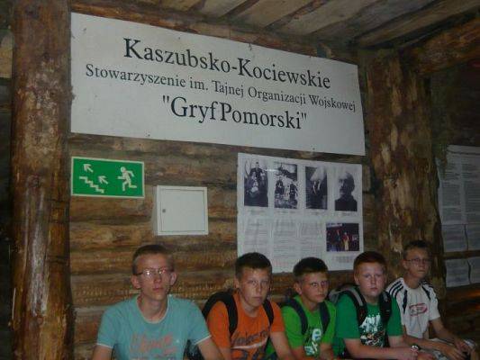 Grafika #15: Wycieczka do Szymbarku