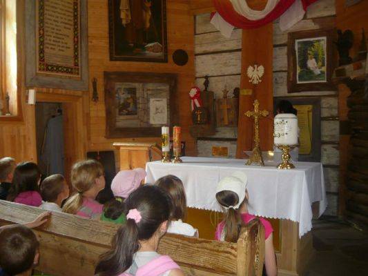 Grafika #19: Wycieczka do Szymbarku