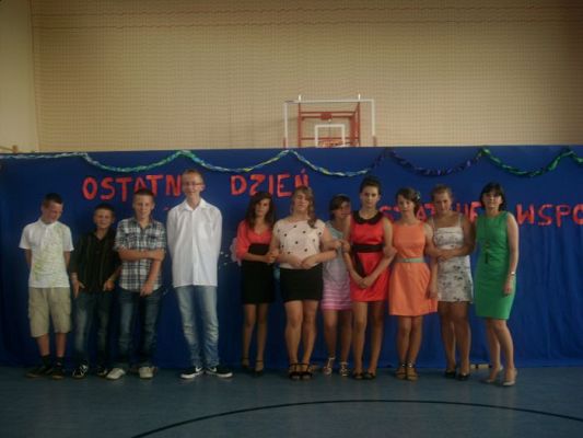 Grafika #2: Wieczorek pożegnalny klasy VI