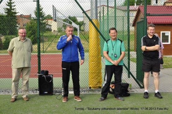 Grafika #3: Turniej Piłki Nożnej - "Szukamy Piłkarskich Talentów"