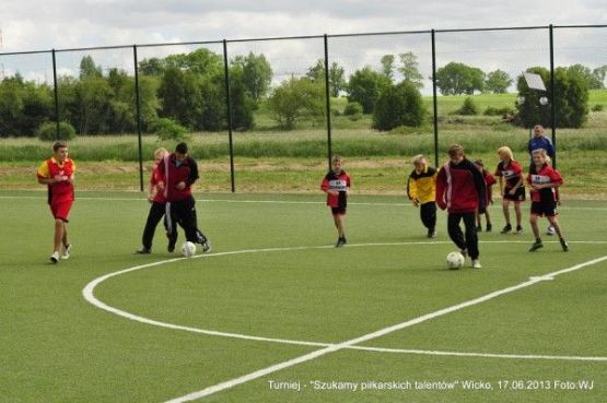 Grafika #6: Turniej Piłki Nożnej - "Szukamy Piłkarskich Talentów"