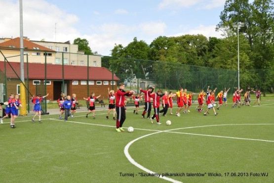 Grafika #14: Turniej Piłki Nożnej - "Szukamy Piłkarskich Talentów"