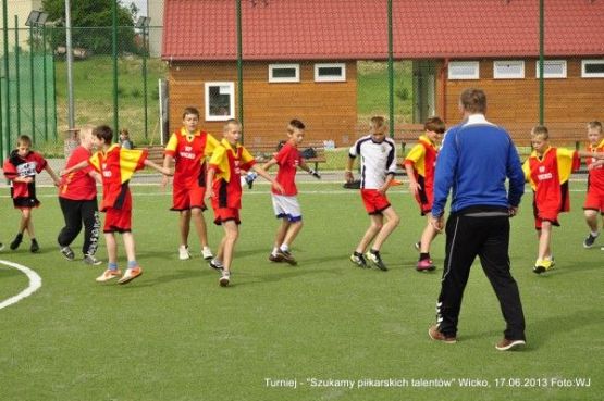 Grafika #21: Turniej Piłki Nożnej - "Szukamy Piłkarskich Talentów"