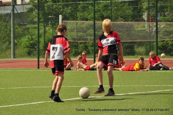 Grafika #48: Turniej Piłki Nożnej - "Szukamy Piłkarskich Talentów"