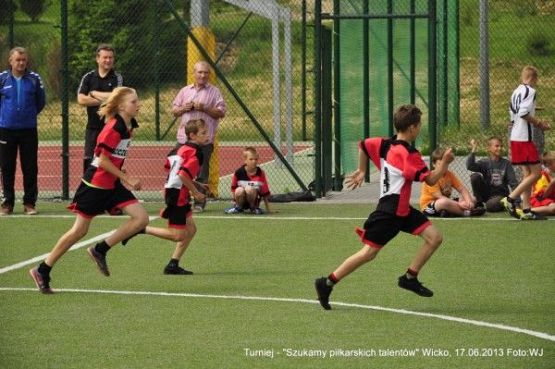 Grafika #56: Turniej Piłki Nożnej - "Szukamy Piłkarskich Talentów"