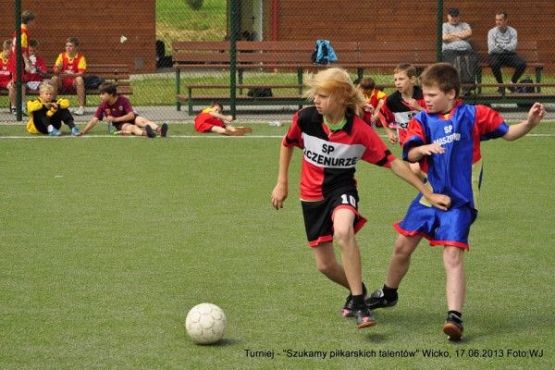 Grafika #57: Turniej Piłki Nożnej - "Szukamy Piłkarskich Talentów"