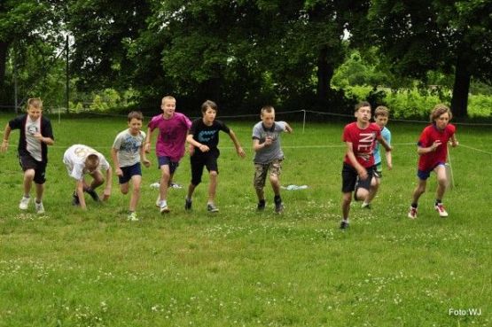 Grafika #39: Gminne Biegi Przełajowe "Krasnali"