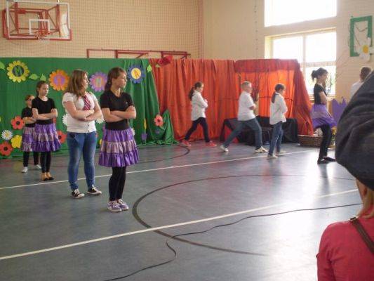 Grafika #24: Spotkanie z Calineczką