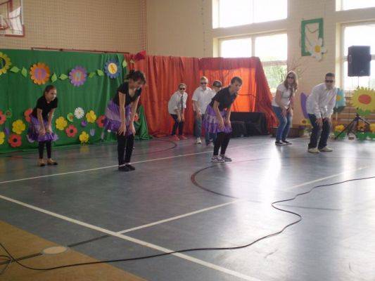 Grafika #25: Spotkanie z Calineczką