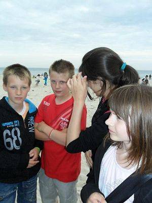 Grafika #5: Czołpino BEZPIECZNE FALE PRZYGODY