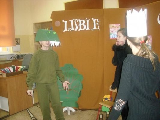 Grafika #8: Lubię czytać!