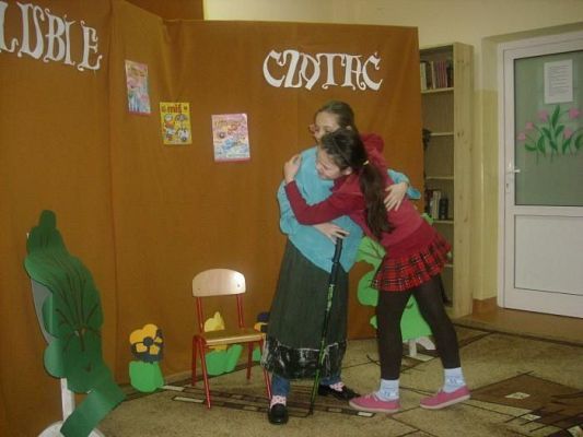 Grafika #10: Lubię czytać!