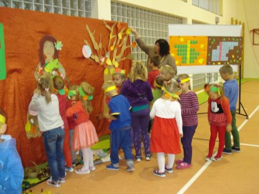 Grafika #4: Dzień Jesieni kl. 0-III