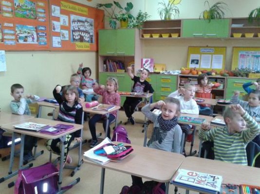 Grafika #8: W jak woda- zajęcia edukacji wczesnoszkolnej- klasa 1