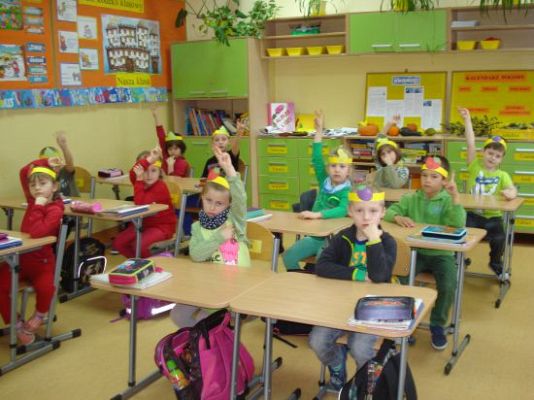 Grafika #0: Dzień warzywno- owocowy w ramach konkursu "Pora na pomidora"- klasa 1