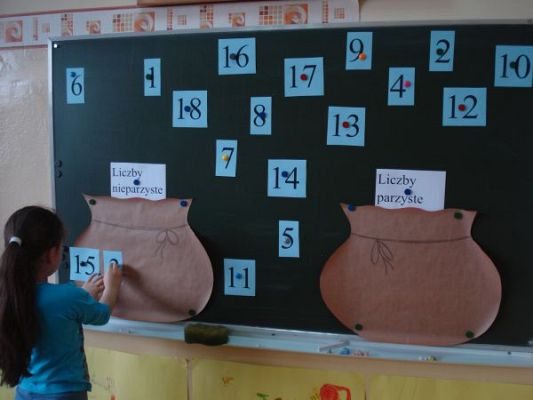 Grafika #0: Gry i zabawy matematyczne- Klasa 1