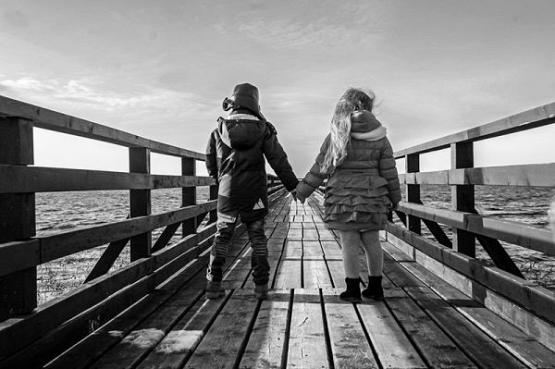 Grafika #3: Rozstrzygnięcie X Wojewódzkiego Konkursu Fotograficznego pt. Świat nas dzieli, miłość nas łączy