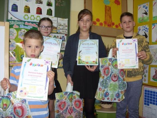 Grafika #0: Rozstrzygnięcie Konkursu "Najpiękniejszy Stroik Wielkanocny"