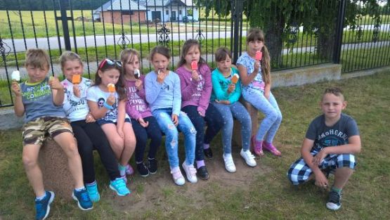 Grafika #10: Drugoklasiści przed wakacjami