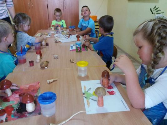 Grafika #10: Pierwsze tygodnie w oddziale przedszkolnym