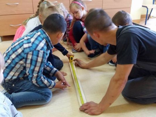 Grafika #2: Dzień Chłopaka u najmłodszych