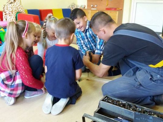 Grafika #3: Dzień Chłopaka u najmłodszych