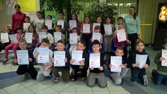 Grafika #0: Zakończenie kursu nauki pływania- Klasa III