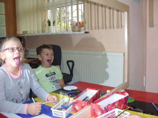 Grafika #0: Zajęcia logopedyczne