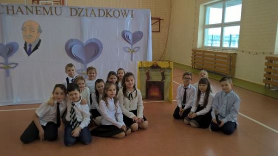 Grafika #9: III klasa w Nowym Roku