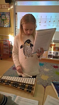 Grafika #3: Rozmaitości w klasie trzeciej