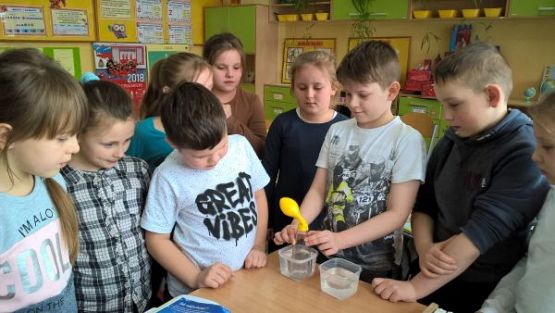 Grafika #10: Rozmaitości w klasie trzeciej