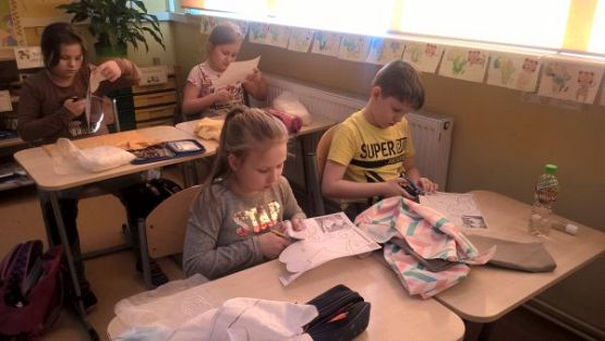 Grafika #6: Rozmaitości w klasie trzeciej