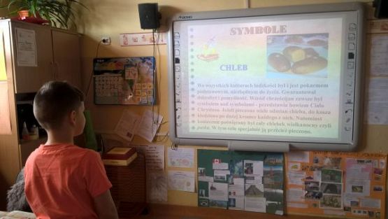 Grafika #6: Rodzinnych Świąt Wielkanocnych!- Klasa 3