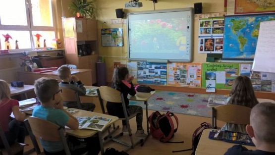 Grafika #15: Kwiecień w klasie trzeciej